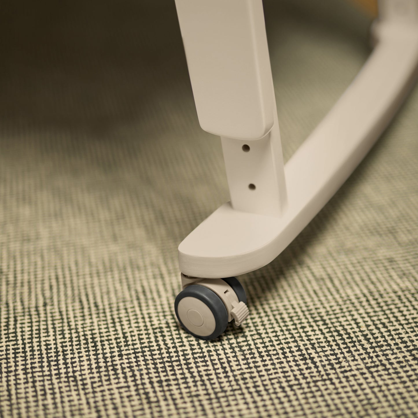 SnuzPod Studio Bedside Crib with mattress - Vienna