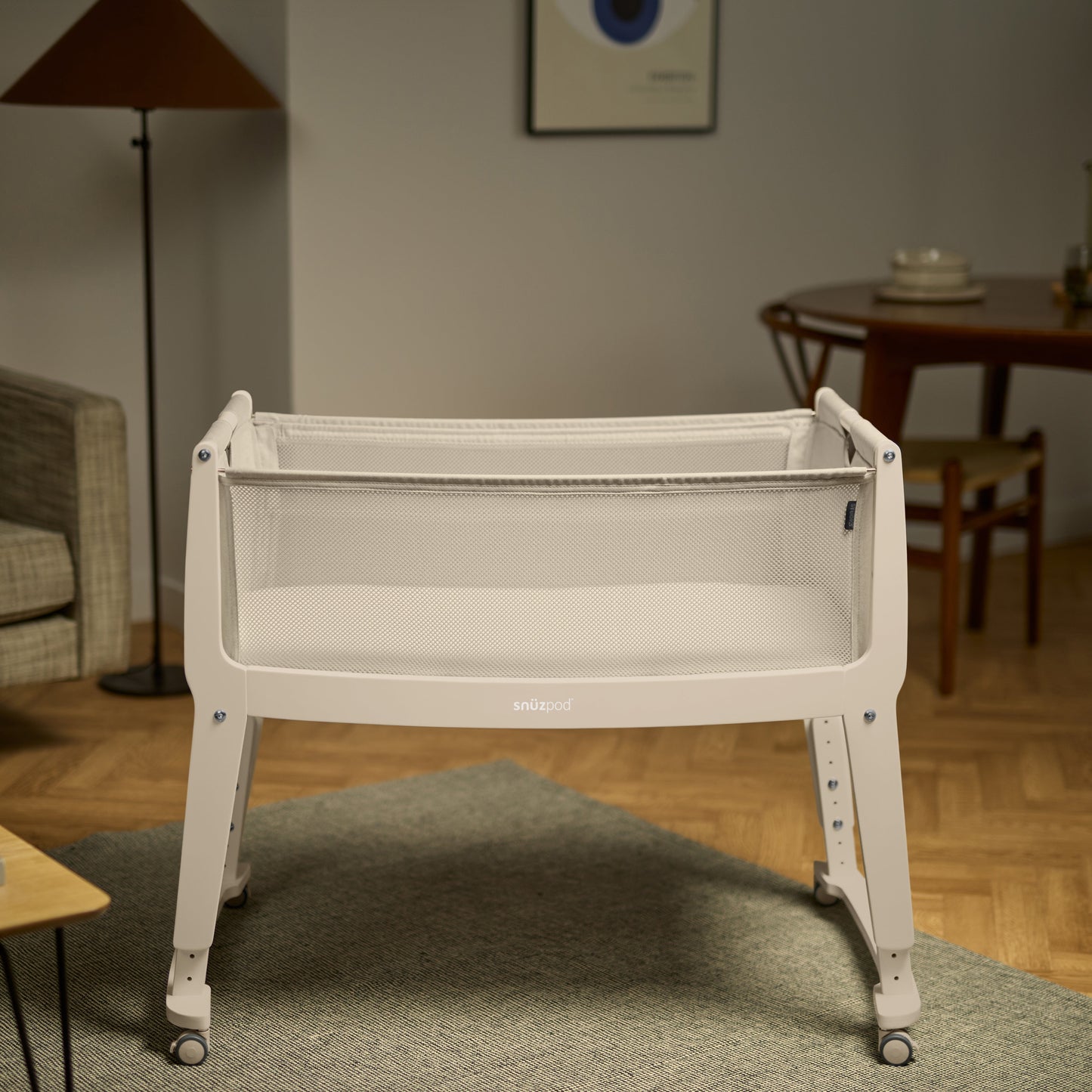 SnuzPod Studio Bedside Crib with mattress - Vienna