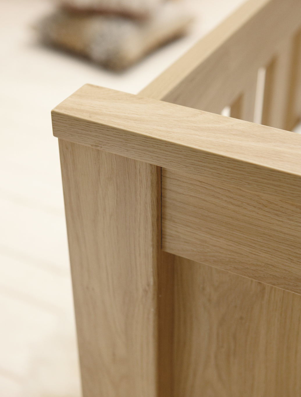 Babystyle Bordeaux Oak Cot Bed