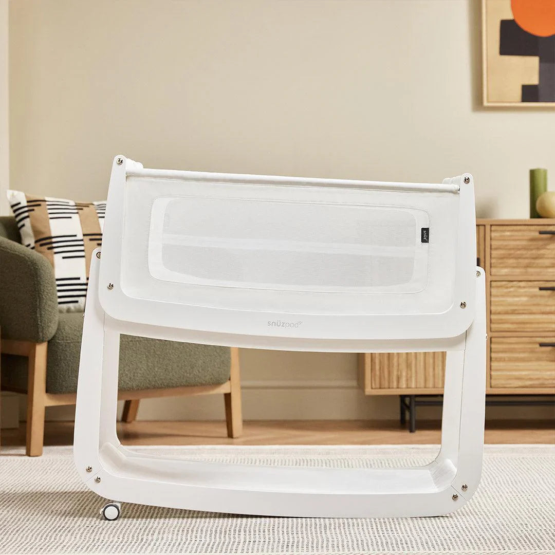 SnuzPod5 Bedside Crib - White