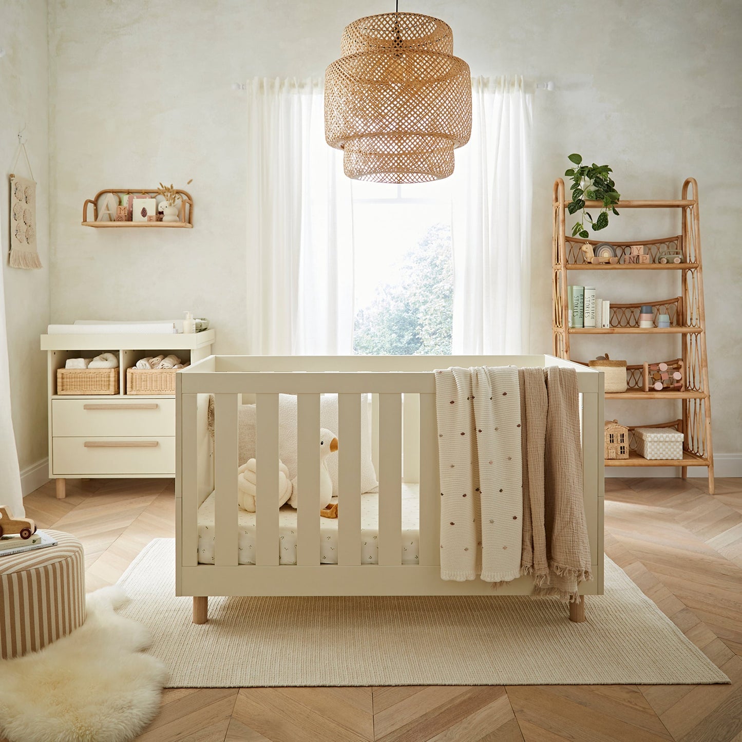 CuddleCo Harper 2pc Set Cot Bed & Dresser Change - Cream & Ash