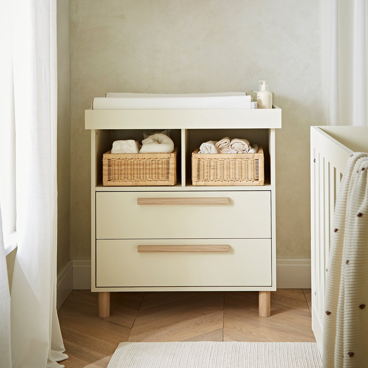 CuddleCo Harper 2pc Set Cot Bed & Dresser Change - Cream & Ash